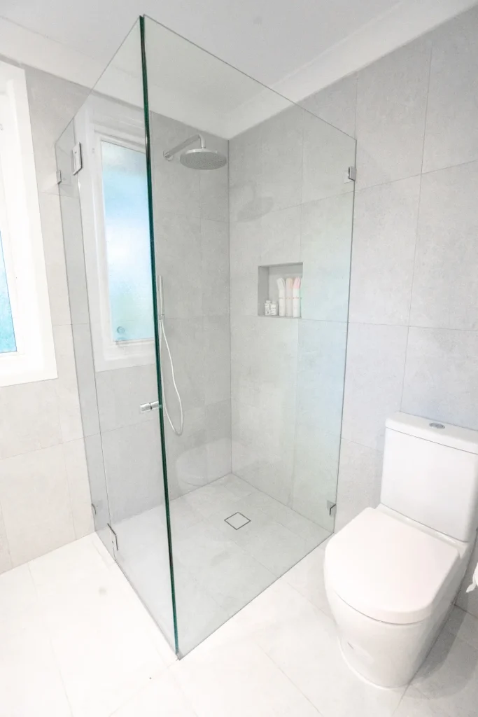 Bathroom detail thumbnail